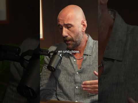 Estrategias de Marketing entre Google y Hotmail en 2023