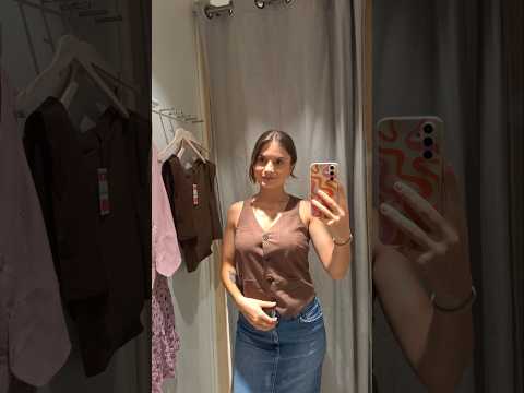 Aprovecha las rebajas online de Stradivarius ya mismo