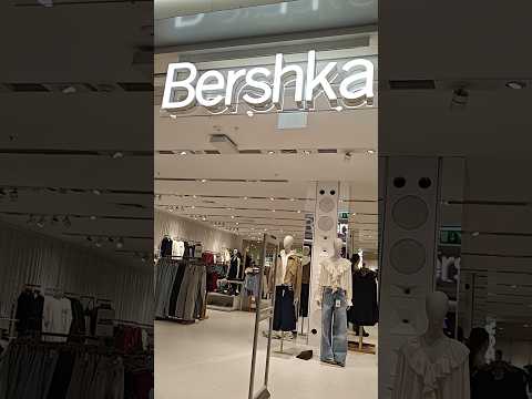 Camiseta Bershka: Estilo juvenil que marca tendencias hoy