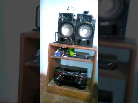 Potencia tu música con el minicomponente Panasonic ideal