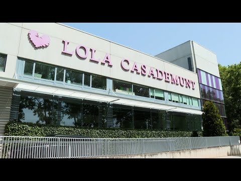 Lola Casademunt Outlet Online: Moda y Tecnología al Alcance de Todos